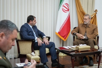 Papikyan highlights diplomacy in Iran tensions