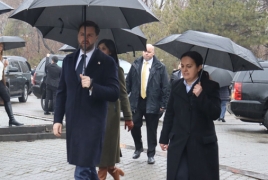 Դեմոյան․ Գզոյանի կողքին է եղել նրա անմիջական վերադասը՝ ԿԳՄՍ նախարարը, պարտավոր էր հարցնել, թե ի՞նչ է նվիրելու հյուրին