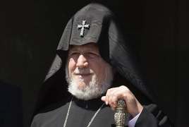 Գարեգին Բ․ Հայ կանայք դժվարին ժամանակներում հաղթահարել են ծառացած փորձությունները, ամուր պահել հավատը