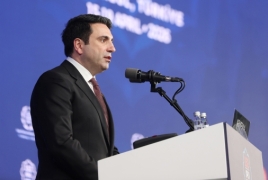 Simonyan calls for release of 19 Armenians in Baku