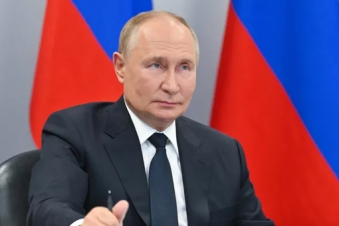 Russian President commemorates Armenian Genocide