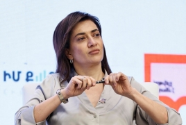Հակոբյանը՝ իր անվան հետ բիզնեսներ կապելու մասին․ «Պարտավոր չեմ սուտը մեկնաբանել»