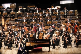 Armenian Philharmonic Orchestra tours Europe