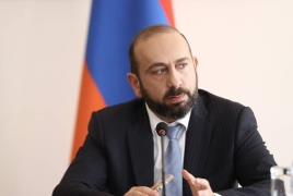 Mirzoyan says Armenia must not remain in past