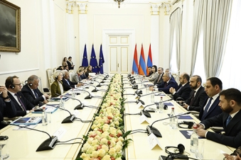 EU chief highlights Armenia’s transit potential