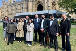 Armenian, Azerbaijani experts discuss peace in London
