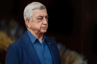 Former President links parade to election campaign