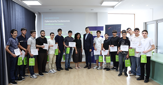 Ucom Microsoft Innovation Center Help School Students Build Ucom Microsoft Innovation Center Help School Students Build