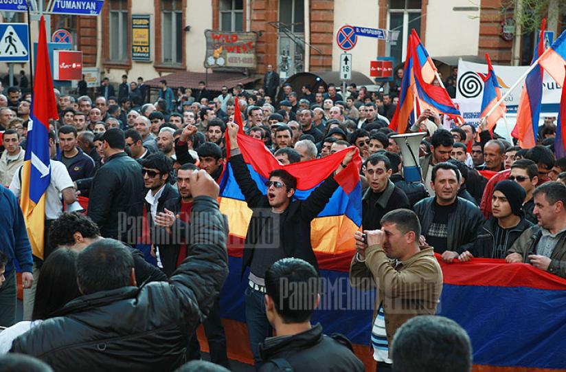 Armenian opposition protests in Yerevan
