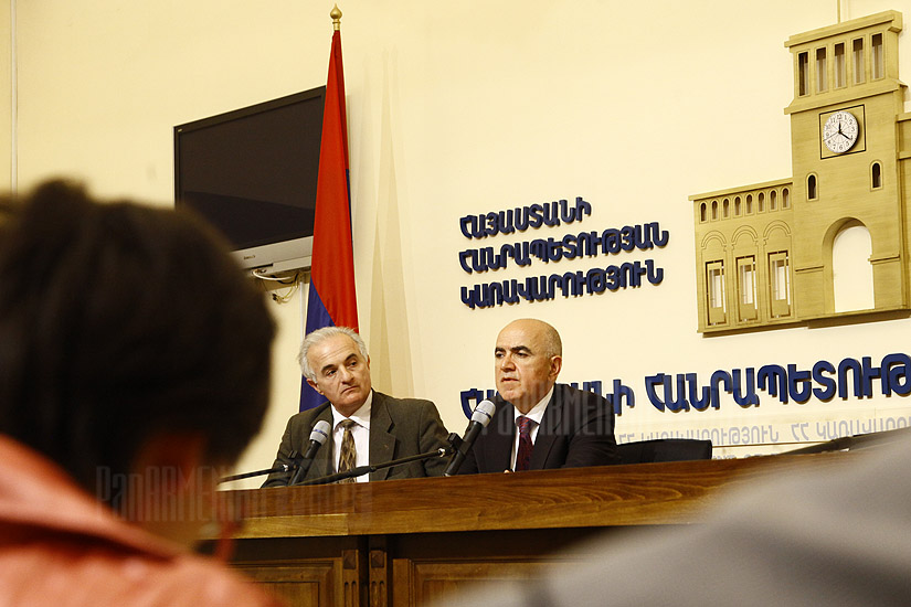 Press conference of Gagik Yeganyan