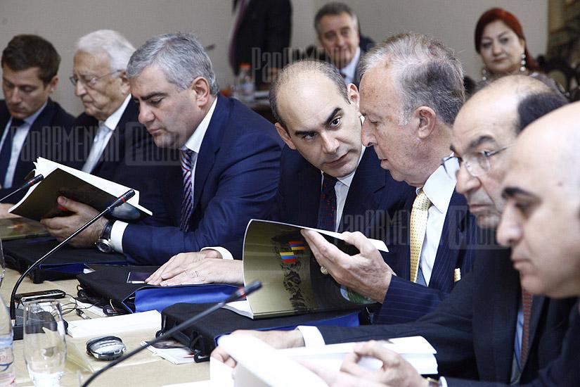 20-ое заседание Совета попечителей Всеармянского фонда Айастан
