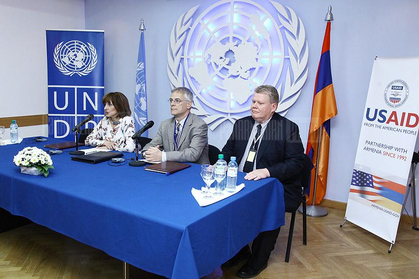 UNDP-ն, USAID-ն и CHF International Armenia ընկերությունը ստորագրեցին փոխըմբռման հուշագիր