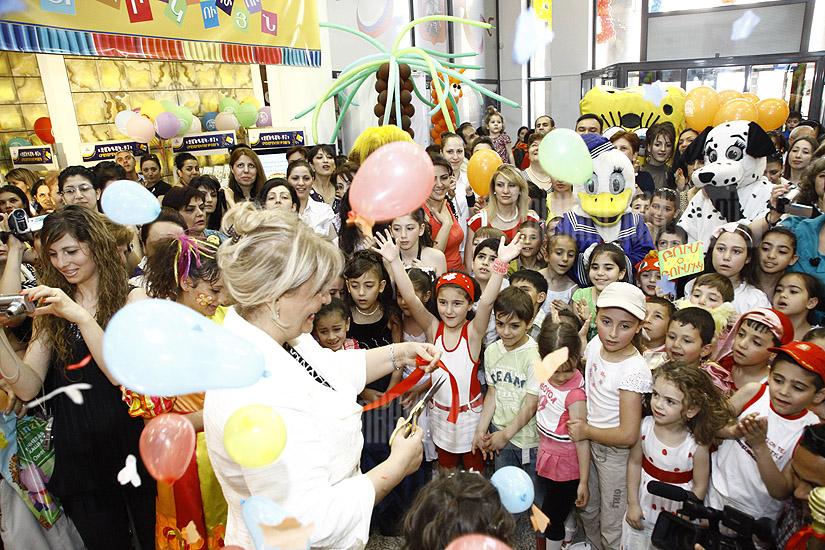 World of Childhood Expo 2011 launches in Yerevan