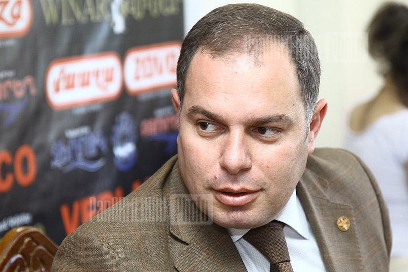 Press conference of Republican MP Hovhannes Sahakyan and New Times party leader Aram Karapetyan