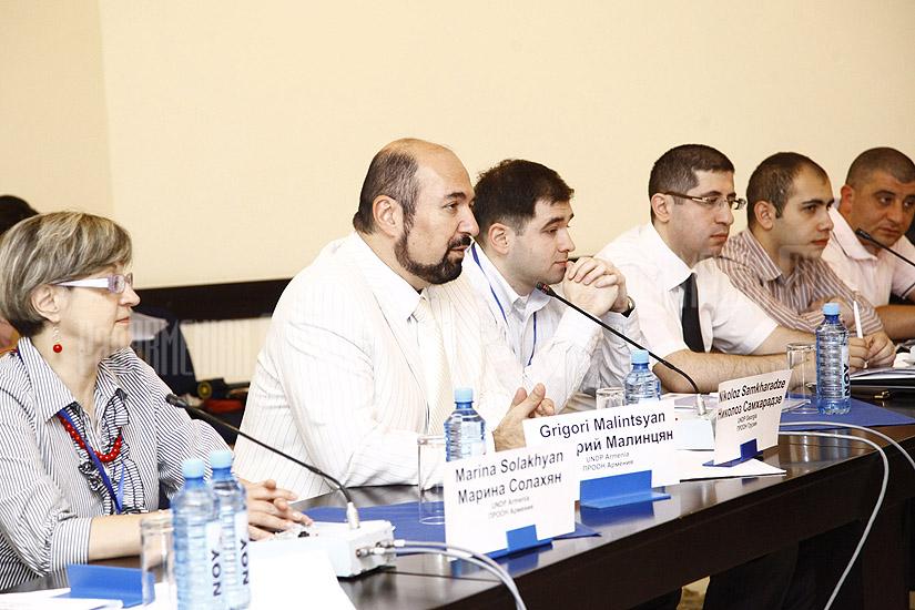 В Ереване состоялся организованный UNDP армяно-грузинский форум по теме управления границ