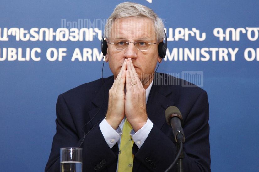 Joint press conference of FM of Armenia Edward Nalbandian and of Sweden Carl Bildt