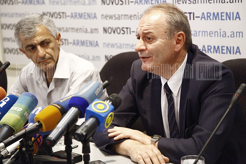 Press conference of RA chief toxicologist Michael Gabrielyan and Aram Aghasyan , the head of nature reserves department at RA Nature Protection Ministry