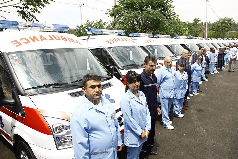 RA President Serzh Sargsyan visits ambulance center