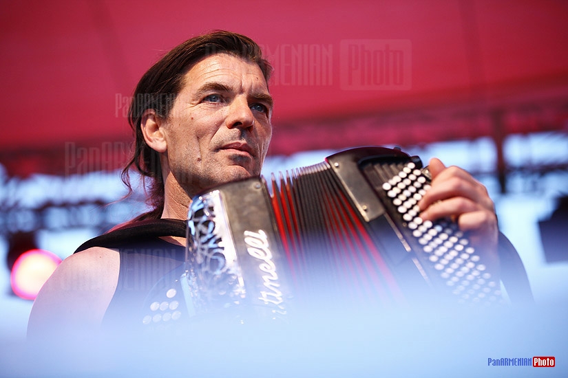 François Castiello, accordion 