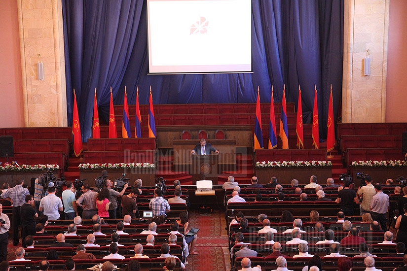 Official opening ceremony of ARF Dashnaktsutyun's 31th General Council takes place at Government 