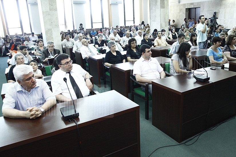 Presentation of a book about YSU's participation in Artsakh war takes place at the university