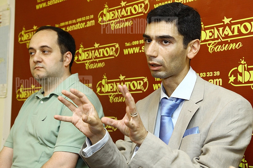 Пресс-конференция арабиста Араика Арутюняна и тюрколога Артака Шакаряна