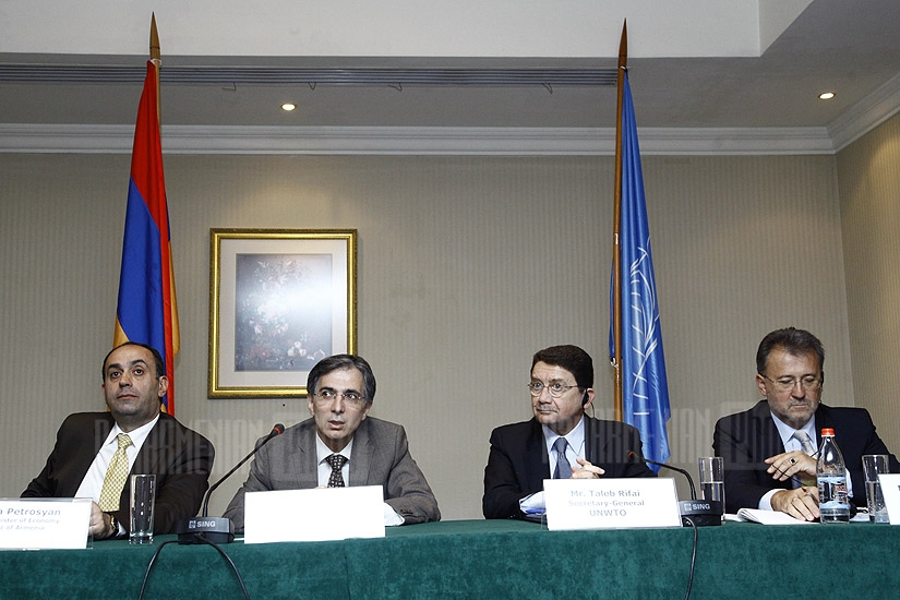 Министерство экономики Армении и ВОТ подписали  меморандум о взаимопонимании «Об инициативе развития туризма в Южнокавказском регионе».