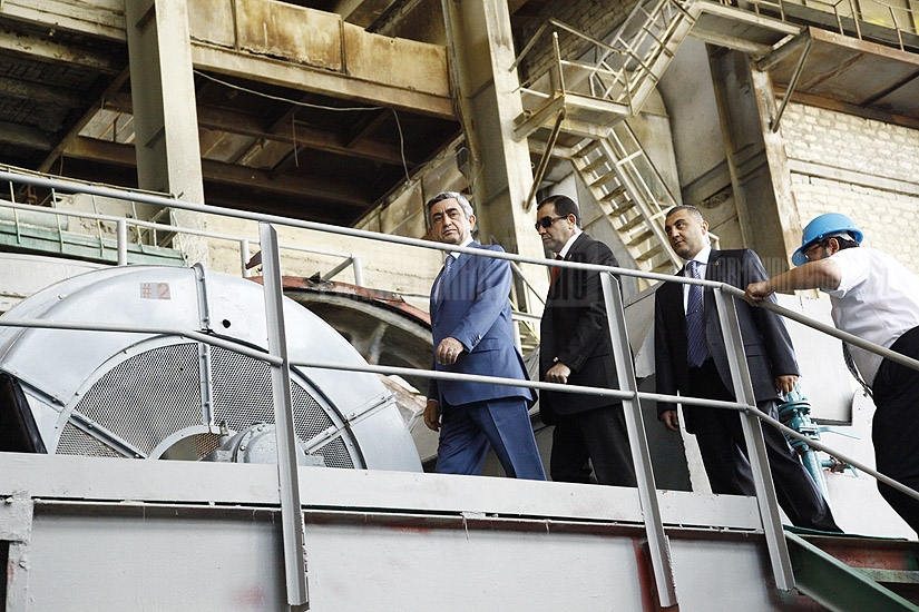 Armenian President attended the official ceremony of laying the foundation of a new gold mining plant Albion
