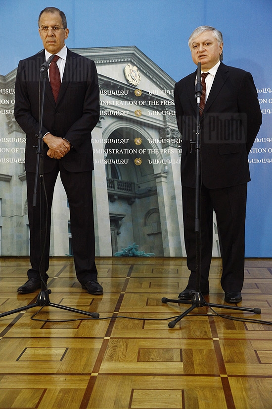 Пресс-конференция глав МИД Армении и России Эдварда Налбандяна и Сергея Лаврова