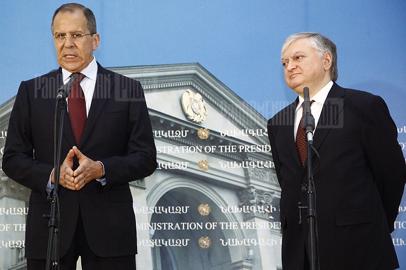 RA FM Edward Nalbandian and his Russian counterpart Sergey Lavrov hold a joint press conference
