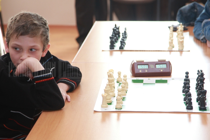 Schoolchildren chess tournament 