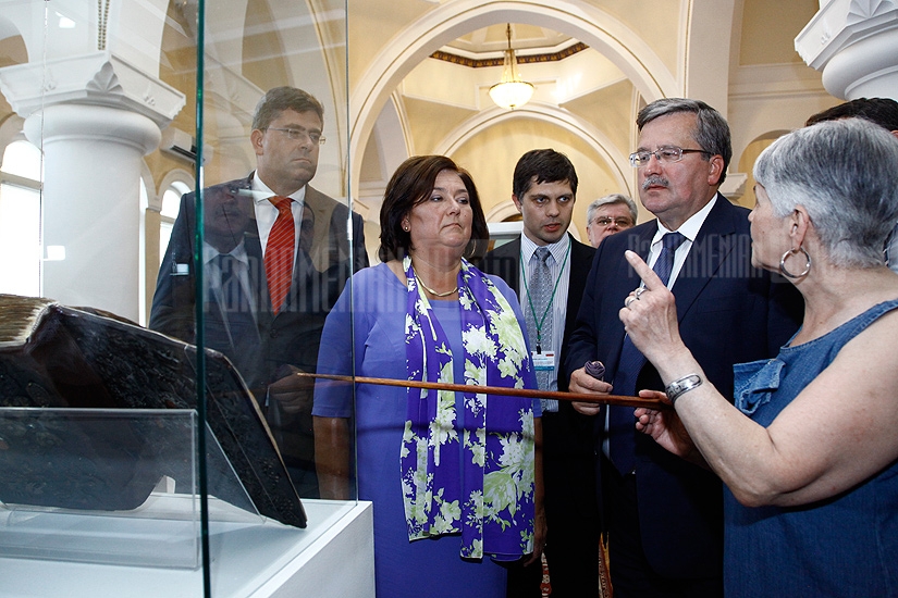 President of Poland Bronislaw Komorowski visits Matenadaran museum-institute of old manuscripts
