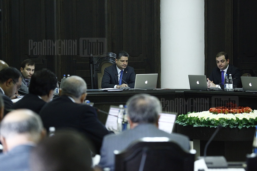 Заседание правительства Армении - 25.08