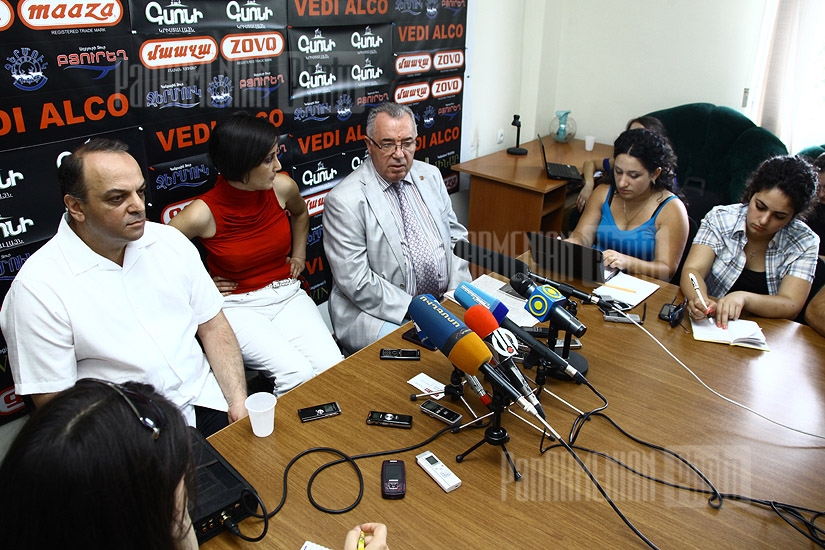 Press-conference of Mkrtich Minasyan (RPA) and Arman Melikyan, NKR Former Foreign Minister 