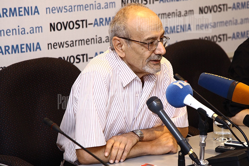 Press conference of Head of the Union of Consumers NGO Armen Poghosyan