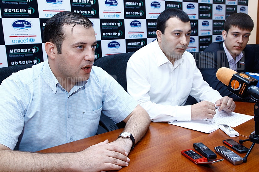 Press conference of the Chairman of Prosperous Armenia Youth Union Vahe Enfiajyan and 