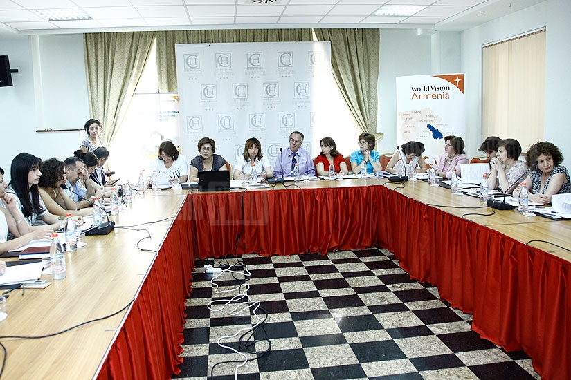 Over 40 non-governmental organizations of Armenia sign a memorandum