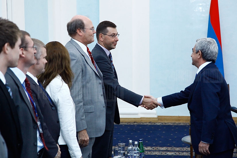 RA President Serzh Sargsyan receives Lithuanian Ministry of Education and Science delegation 