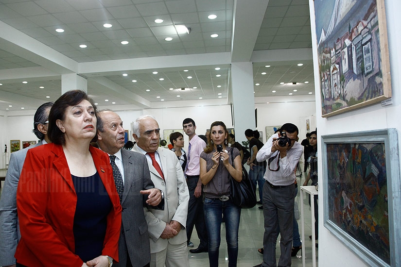 Exhibition dedicated to 20th anniversary of Armenia's independence takes place at Artists Union of Armenia
