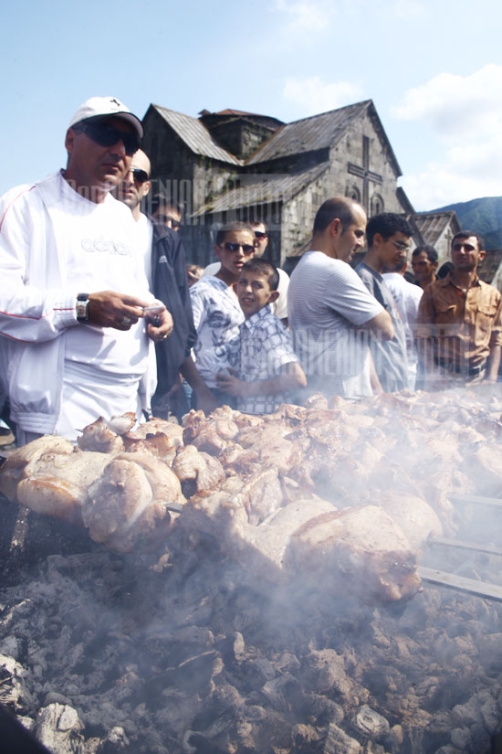Фестиваль шашлыка в городе Ахтала