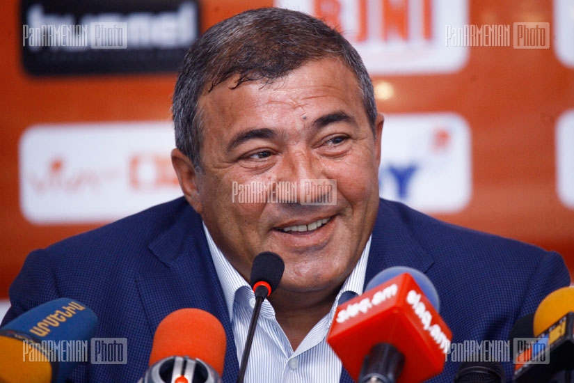 Пресс-конференция главы Федерации  Футбола Армении Рубена Айрапетяна