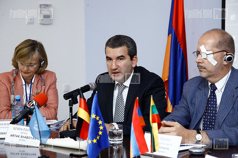 Seminar-discussion at UN Armenia office with participation of EU experts and judges