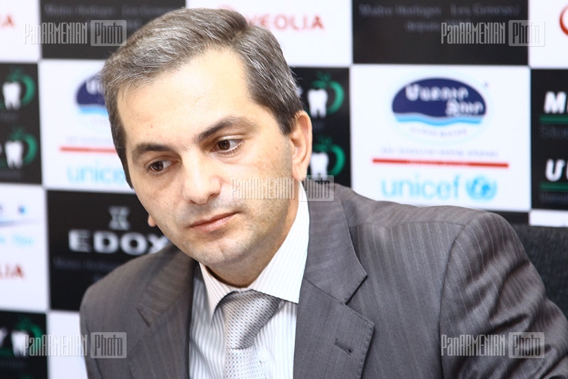 Press conference of the Head of Contract Management and Legal Affairs of Yerevan Water Company Artak Malkhasyan