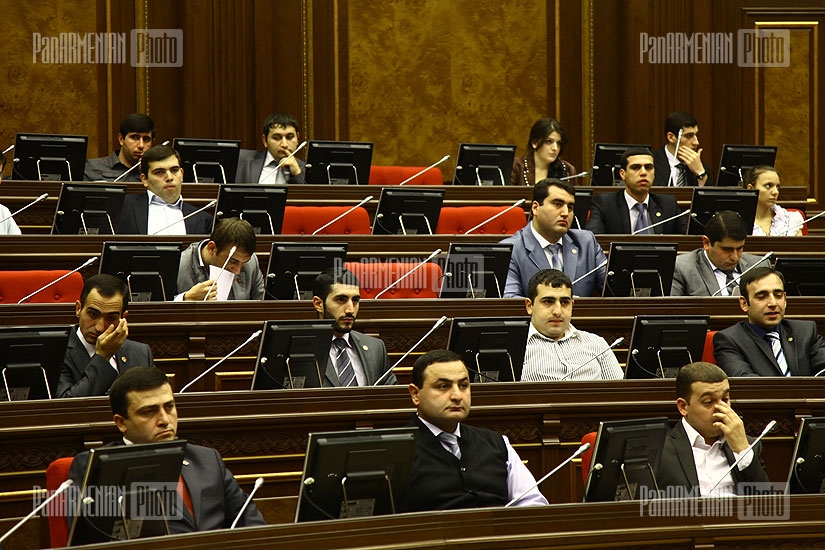 Armenian Youth Parliament's session at National Assembly