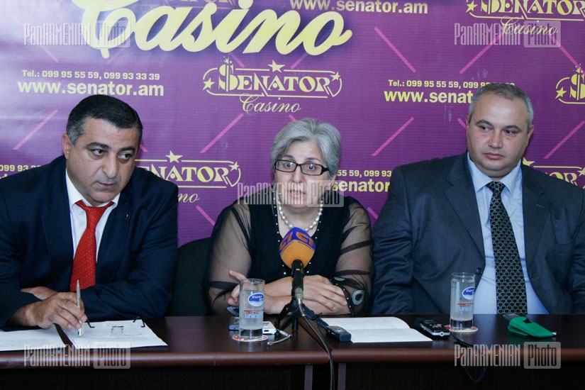 Press conference of Artur Kesoyan, Anahit Grigoryan and Kolya Makaryan concerning problems of aged people