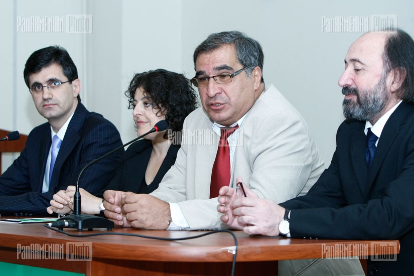 Press conference dedicated to screening of Golden Apricot 8's films at Yerevan Linguistic University after Brusov