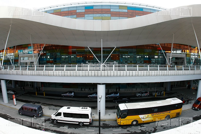 Новый терминал международного аэропорта Звартноц 