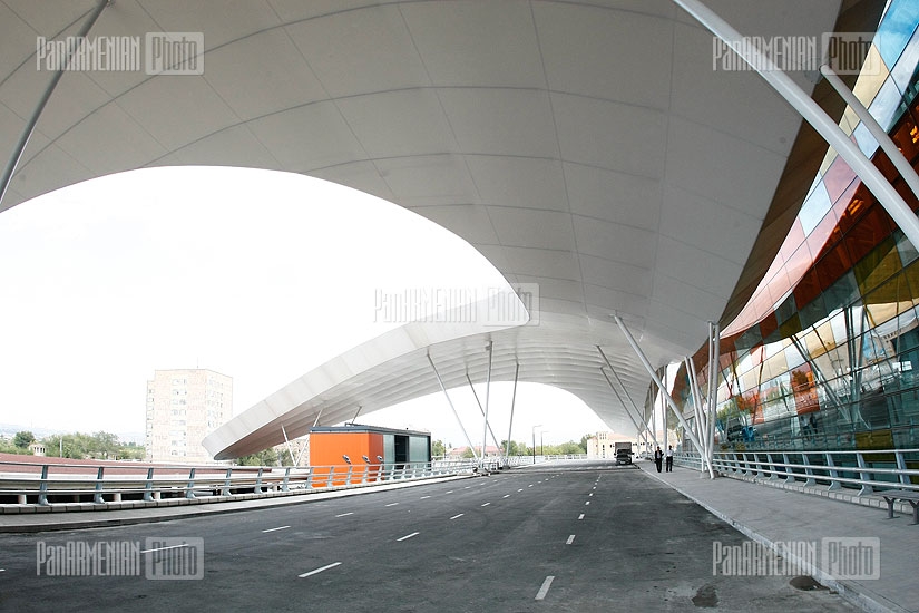 Новый терминал международного аэропорта Звартноц 
