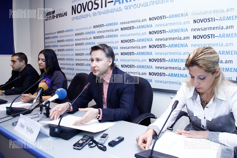 Press conference about ESWC cyber-sports international competition