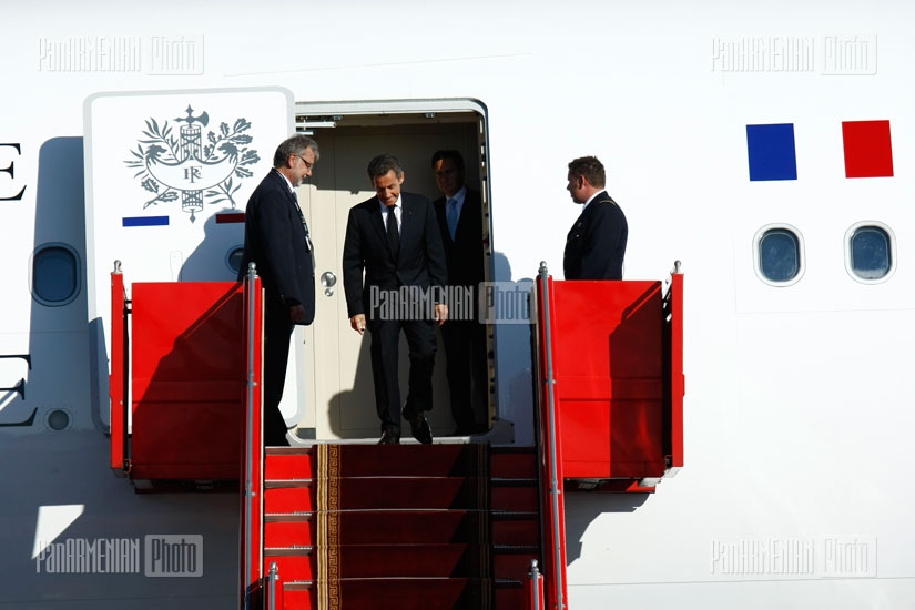 Ֆրանսիայի նախագահ Նիկոլյա Սարկոզիի ժամանումը Հայաստան